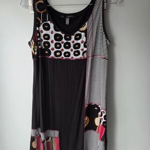 Black and Multicolor Sleeveless Dress